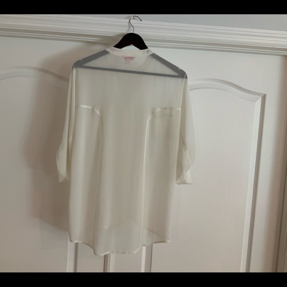 High low button down - Picture 3 of 3